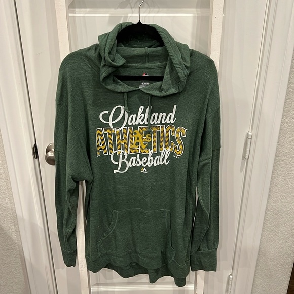 Majestic Tops - Oakland Athletics Women’s Green XL Hoodie by Majestic